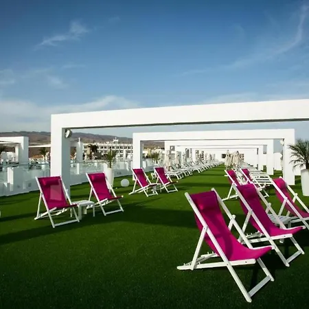 Deluxe Twin With Half Board, Only Adults In *