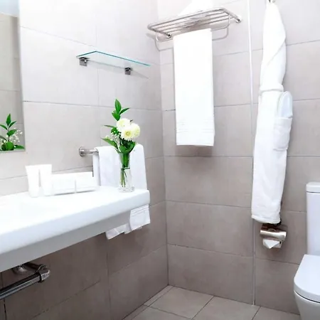 Deluxe Twin With Half Board, Only Adults In Playa del Ingles (Gran Canaria)
