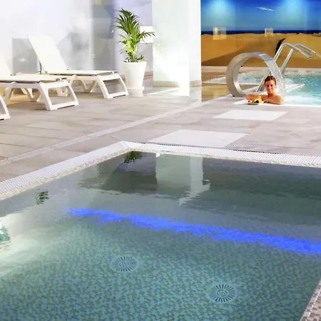 Apartment Deluxe Twin With Half Board, Only Adults In Playa del Inglés
