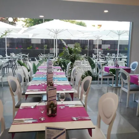 Apartment Deluxe Twin With Half Board, Only Adults In Playa del Inglés