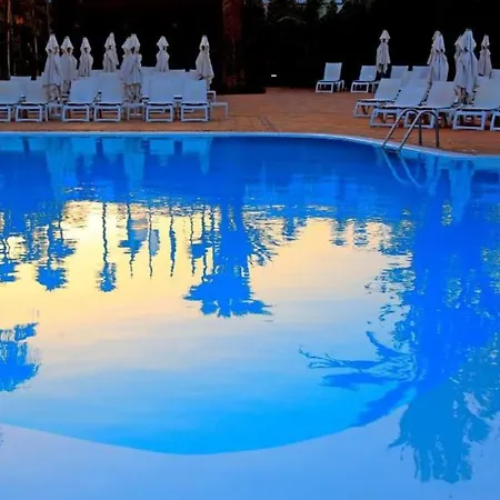 아파트 Deluxe Twin With Half Board, Only Adults In 플라야 델 잉글스